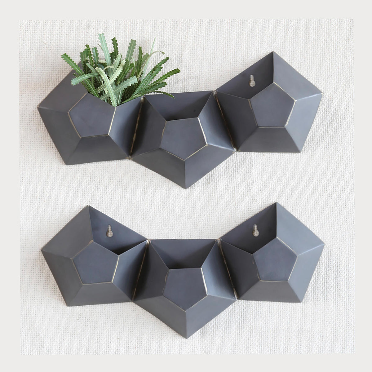 https://asset.productmarketingcloud.com/api/assetstorage/3909_109535a8-ce7f-4381-87a5-2eae7ba0e5f2